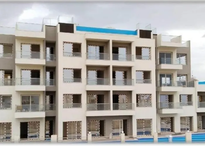 شقة Cozy Beachfront Stunning Views شرم الشيخ